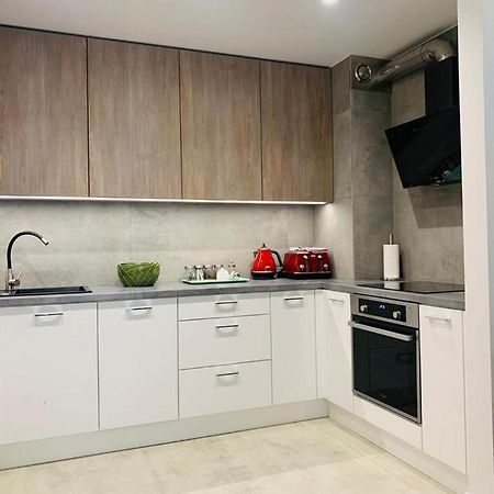 Apartament Moniuszko Z Parkingiem Podziemnym Gorzow Wielkopolski Ngoại thất bức ảnh