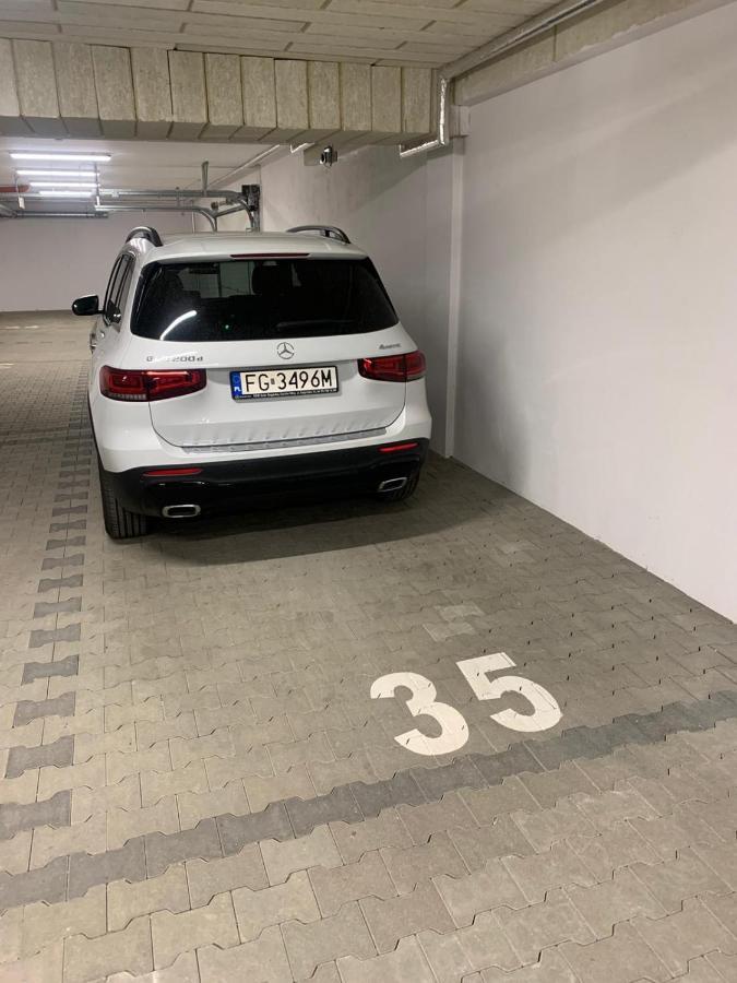 Apartament Moniuszko Z Parkingiem Podziemnym Gorzow Wielkopolski Ngoại thất bức ảnh